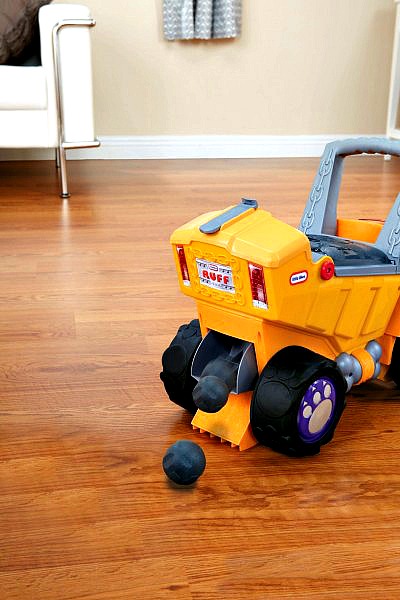 Little tikes ruff hot sale 4x4