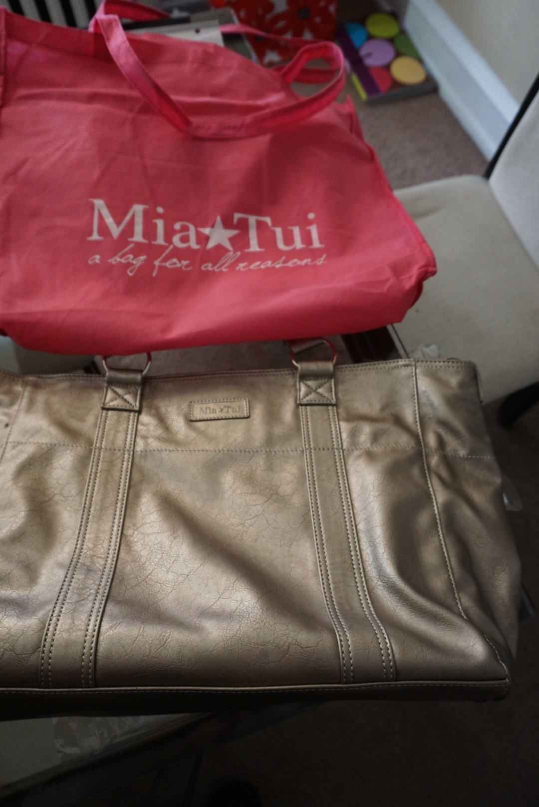 Mia discount tui purse