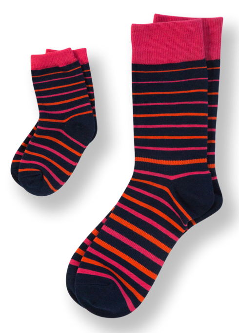 Pair of Thieves - Same socks as Daddy! - Mom Blog Society