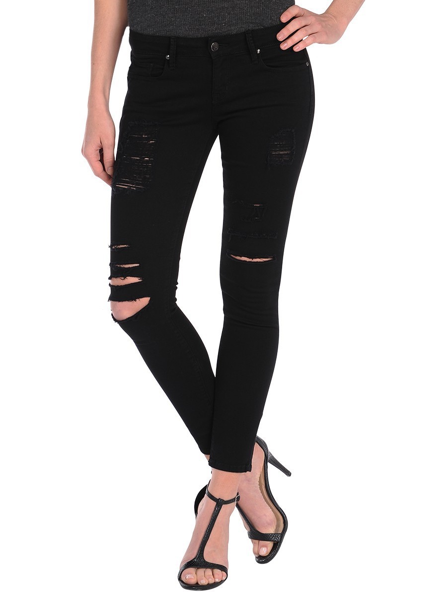 Finding Where to Buy Skinny Jeans - Mom Blog Society