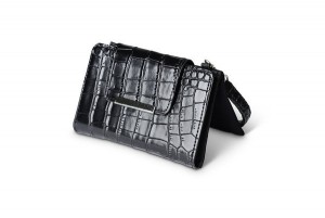 buddy crocodile clutch-black