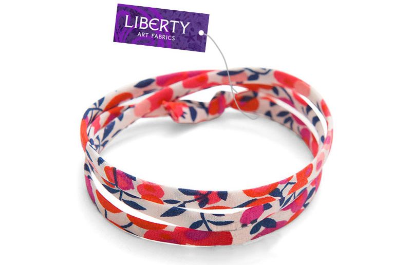 women-personalised-liberty-wrap-11-800x600-800x600