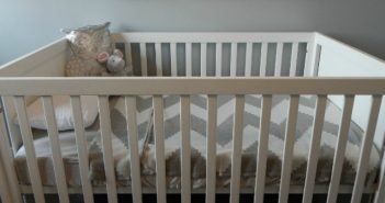 How to Choose the Best Mattress for Your Baby’s Crib