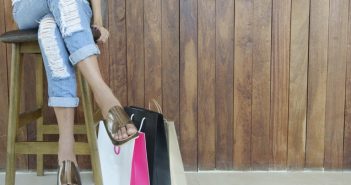 How To Stop Compulsive Shopping- 6 Tips