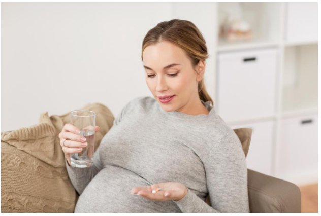 7 Safe Ways to Drink Medicine When You are Pregnant