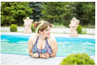 Fitness Fashion for the Pool How to Choose a Plus Size Swimsuit that Flatters
