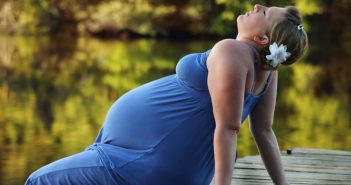 3 Reasons Expecting Mothers May Need A Chiropractic Adjustment