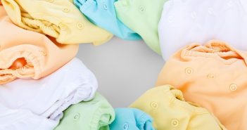 Tips to save money on kids’ clothes